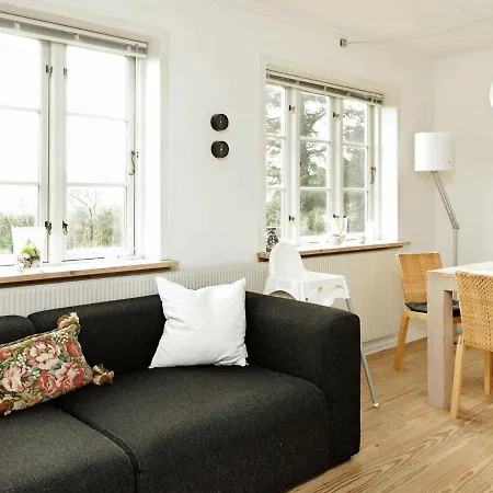 Three-bedroom Holiday In 19 Prázdninový dům Blåvand