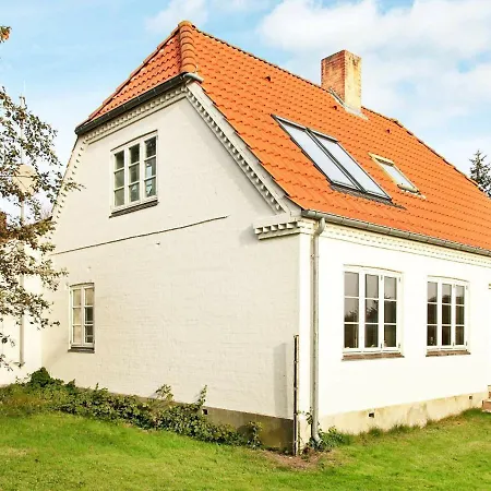 Prázdninový dům Three-bedroom Holiday In 19 Blåvand